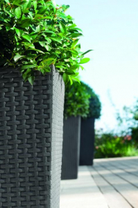 Кашпо пластиковое Keter Rattan Planter L пластик с имитацией плетения антрацит Фото 5