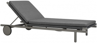 Шезлонг-лежак плетеный с матрасом-thumbs-Фото1