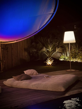 Noon+ Reunion Island, Реюньон, Франция