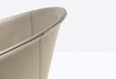 Кресло с обивкой на полозьях PEDRALI Gliss сталь, технополимер, натуральная кожа хаки Фото 4
