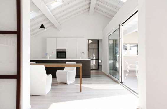 V21House, Брешиа, Италия