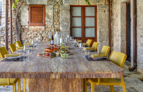 Masseria Beneficio, Челье-Мессапика, Италия