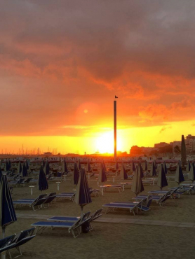 Пляж I Delfini Beach Village, Каттолика, Италия