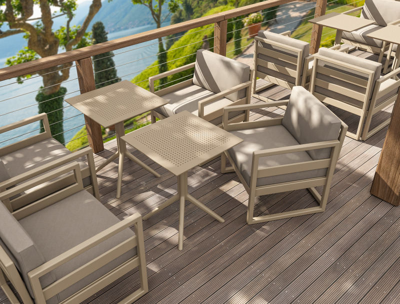 Стол пластиковый складной Sky Folding Table 60, бежевый, 600х600х740 мм