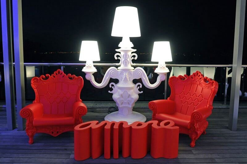 Скамья пластиковая дизайнерская Amore Standard