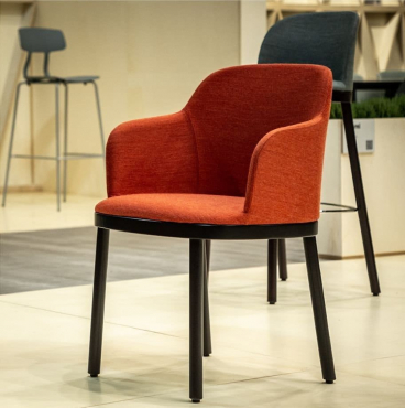 Et al. на выставке Salone del Mobile.Milano 2022