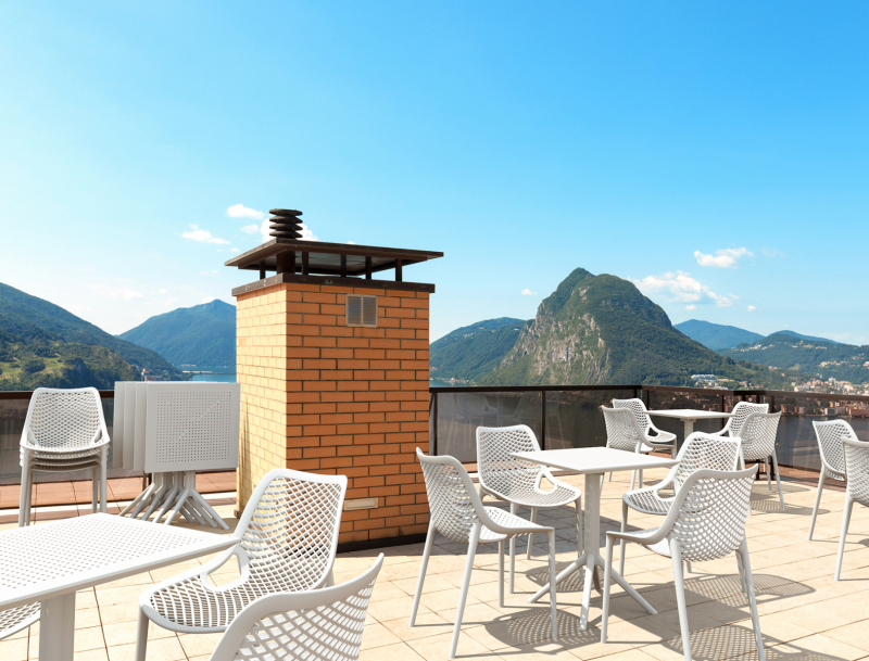 Стол пластиковый складной Sky Folding Table 60, белый, 600х600х740 мм