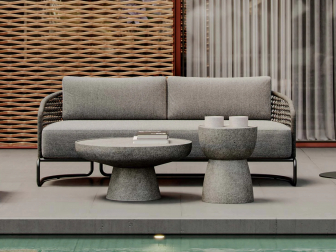 Диван двухместный с подушками-thumbs-Фото1