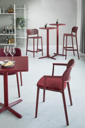 Стул пластиковый полубарный Nuta Stool 68