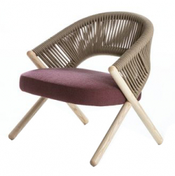 Лаунж-кресло деревянное с обивкой-thumbs-Фото1