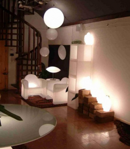 Кресло пластиковое светящееся SLIDE Easy Chair Lighting полиэтилен белый Фото 15