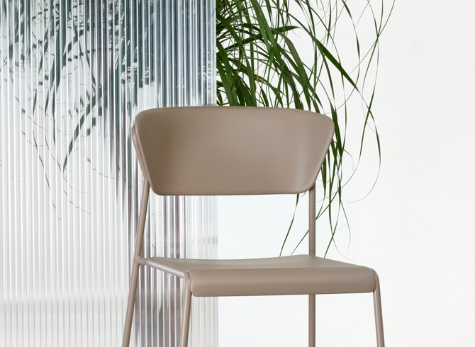 Стул пластиковый Lisa Technopolymer Go Green, тортора