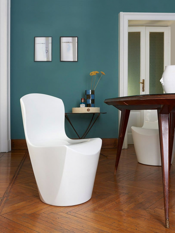 Стул пластиковый Zoe Standard