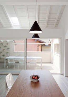 V21House, Брешиа, Италия