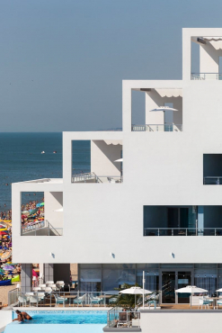 Moncastro Beach Hotel, Затока