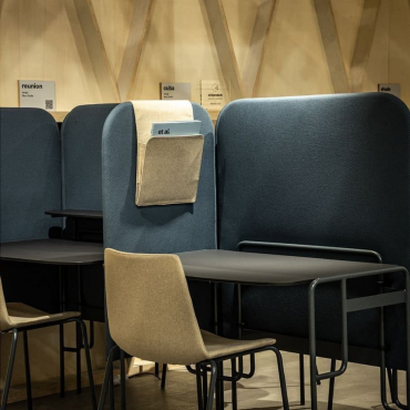 Et al. на выставке Salone del Mobile.Milano 2022