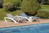 Шезлонг-лежак пластиковый Resol Marina Club полипропилен, стекловолокно, текстилен белый, светло-голубой Фото 6