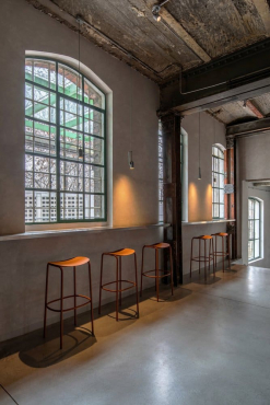 Platforma Wolff, Бухарест, Румыния