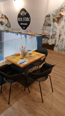 Bier Stube, Бергамо, Италия