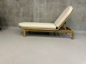 Шезлонг-лежак деревянный с матрасом Tagliamento Pill акация, ткань светлый тик, бежевый Фото 5