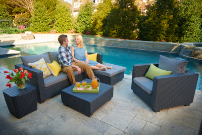 Диван пластиковый плетеный с подушкой Keter Salta 3 Seater Sofa пластик с имитацией плетения графит Фото 9