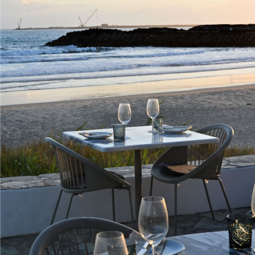 Trinca Espinhas restaurant, Praia de Sao Torpes, Сайнс, Португалия