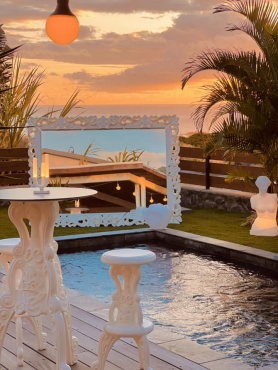 Noon+ Reunion Island, Реюньон, Франция