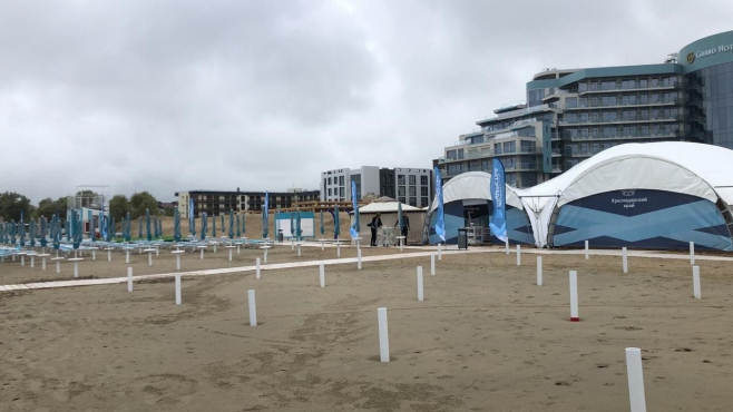 Пляж отеля Гранд Отель Анапа 5*