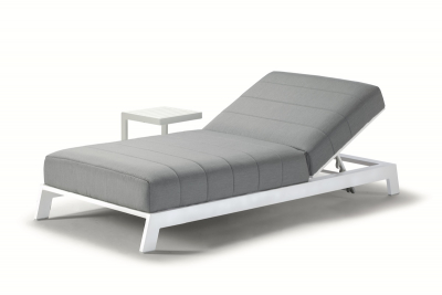 Шезлонг-лежак мягкий Grattoni Bite  алюминий, ткань sunbrella белый, светло-серый Фото 4