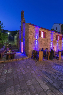 Rozeta Sushi & Oyster bar, Хвар, Хорватия