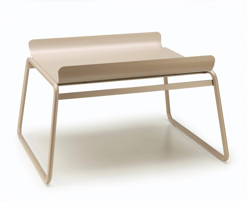 Столик кофейный Lisa Lounge Side Table