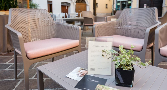 Pomiroeu, Italia Seregno