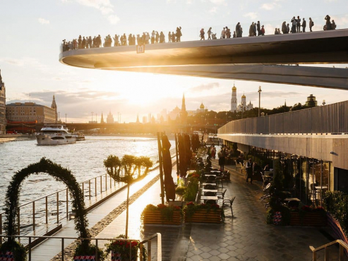 Парящий мост, Москва