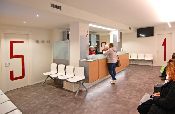 Healthcare Installations, Италия