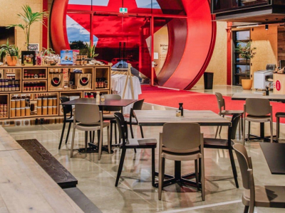 Проект:Pic's Peanut Butter World, Нельсон, Новая Зеландия