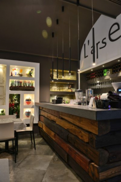 L'Arsenale Italian Food & Lounge Bar, Амальфи, Италия