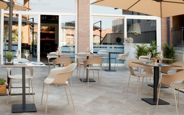 Hill Colle Bistrot, Эрбуско, Италия