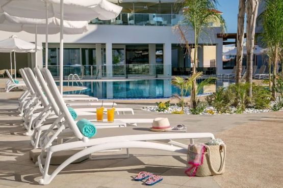 Vangelis Hotel & Suites, Кипр