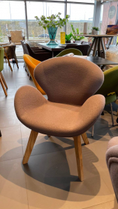 Кресло с обивкой Beon Swan Wood Legs (Arne Jacobsen) A062 дерево, кашемир натуральный, серо-коричневый Фото 6