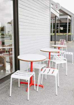 Poppy Peach, Гамильтон, Новая Зеландия