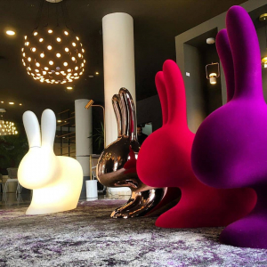 Стул пластиковый Qeeboo Rabbit полиэтилен серый Фото 22