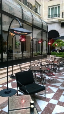 Four Seasons Hotel George V, Париж, Франция