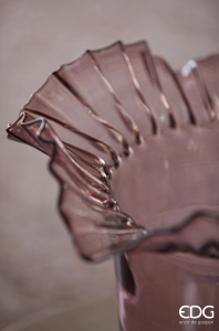 Ваза расклешенная с цветочными оборками EDG Vase стекло античный розовый Фото 3