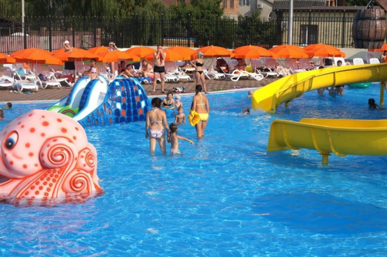 Аквапарк 
