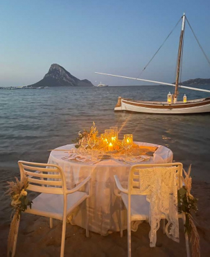 12.1 Cafe Restaurant, Сардиния, Италия