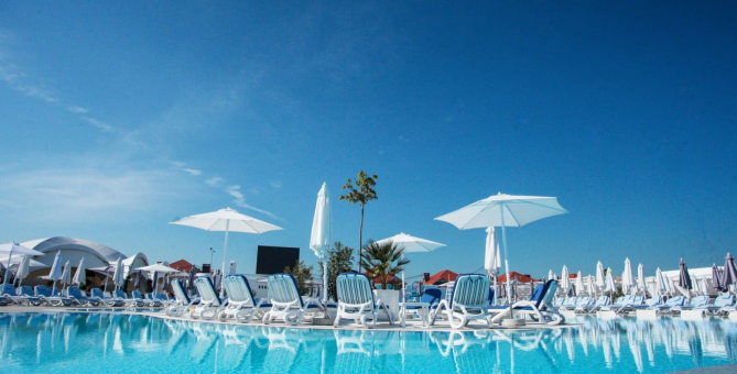 Летняя резиденция Santorini, г. Краснодар