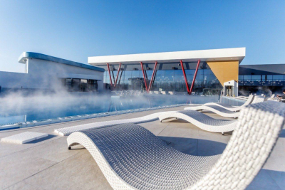 Шезлонг-лежак плетеный ReeHouse Tama оцинкованная сталь, искусственный ротанг белый люкс Фото 6