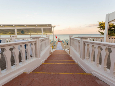 Проект:Отель Lido Valentino, Апулия, Италия