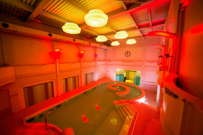 Светильник пластиковый подвесной SLIDE Ufo Lighting полиэтилен белый Фото 7