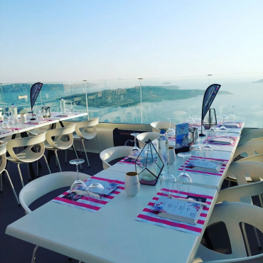 Onar Wine Bar, Санторини, Греция